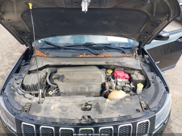 3C4NJCBB0MT502423 Jeep Compass Latitude Fwd