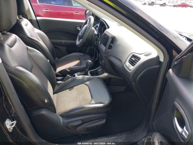 3C4NJCBB0MT502423 Jeep Compass Latitude Fwd