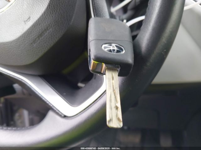 JTDS4RCE7LJ027655 Toyota COROLLA SE