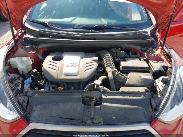 KMHTC6AE1GU249553 Hyundai Veloster Turbo