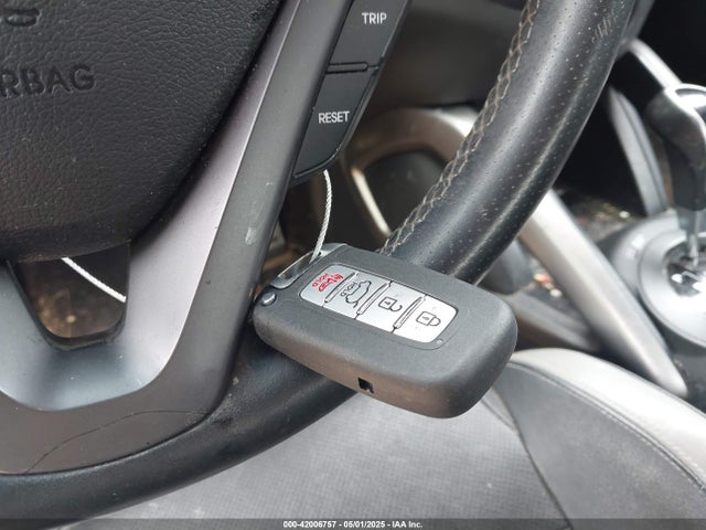 KMHTC6AE1GU249553 Hyundai Veloster Turbo