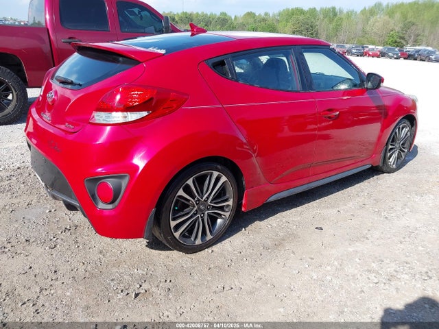 KMHTC6AE1GU249553 Hyundai Veloster Turbo