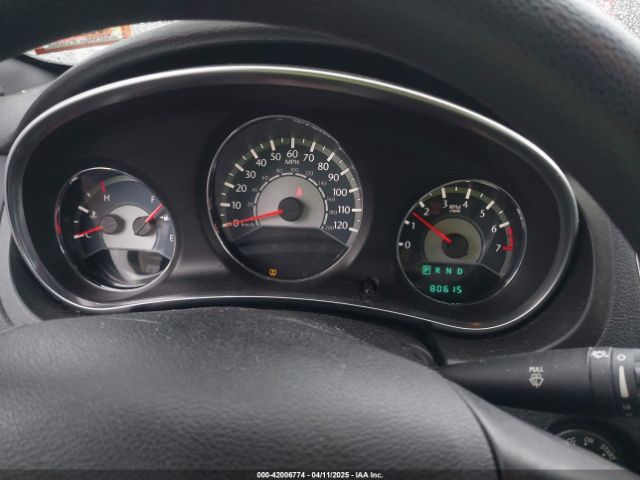 1C3CCBAB2EN213983 Chrysler 200 LX