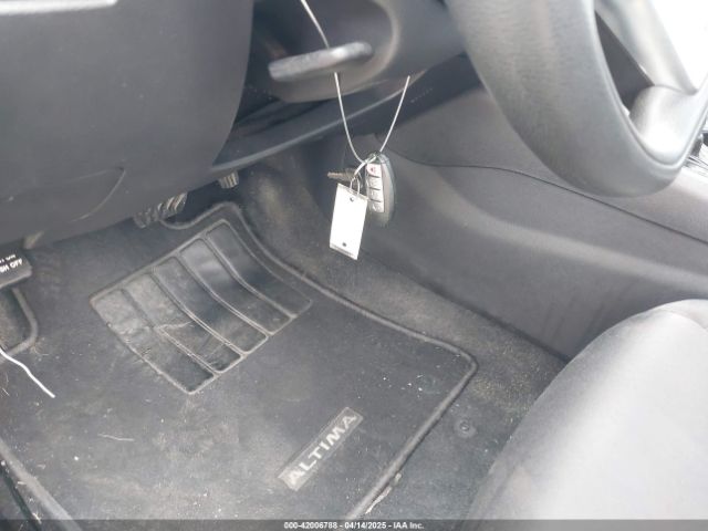 1N4BL4BV1KC239953 Nissan Altima 2.5 S