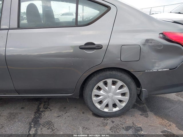 3N1CN7AP3HL855554 Nissan Versa 1.6 S+