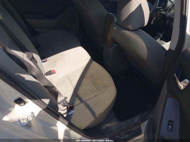 KIA dohc mpi nu 2015 KNAFK4A60F5275794 Image 8