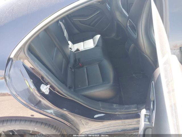 WDDSJ4GB6EN127744 Mercedes-Benz CLA 250 4MATIC