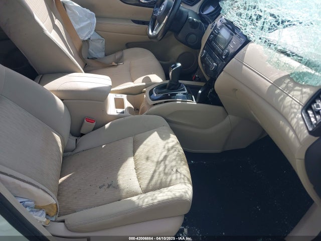 Nissan ROGUE SV 2017 JN8AT2MT4HW152677 Image 5
