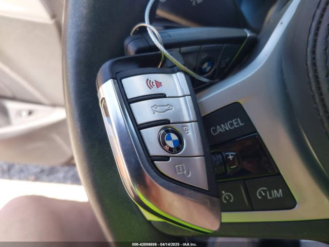 WBA53BH02NWX67766 BMW 530I