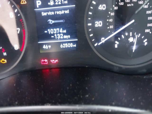 KM8J2CA41MU348241 Hyundai TUCSON SE