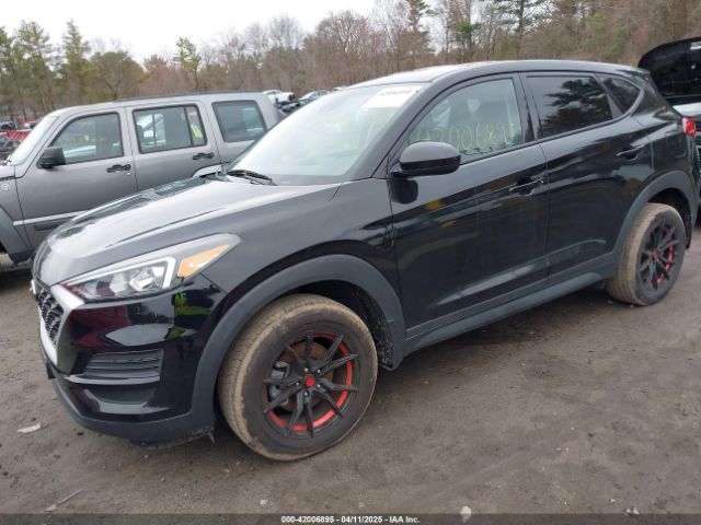KM8J2CA41MU348241 Hyundai TUCSON SE
