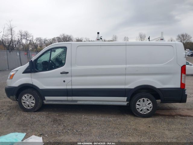1FTYR1ZM4KKB00758 Ford Transit-250