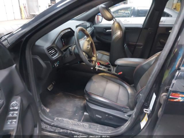 1FMCU9MN4PUA37093 Ford Escape St-line