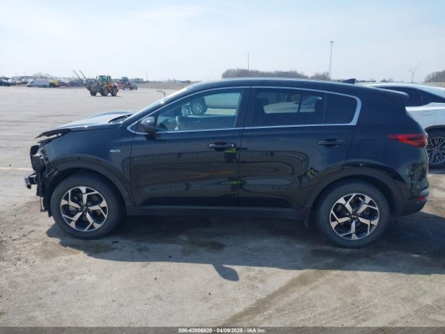 KNDPMCAC4N7955783 KIA Sportage Lx