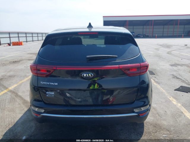 KNDPMCAC4N7955783 KIA Sportage Lx