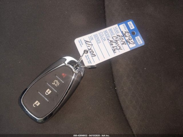 1G1ZD5STXJF245959 Chevrolet MALIBU LT
