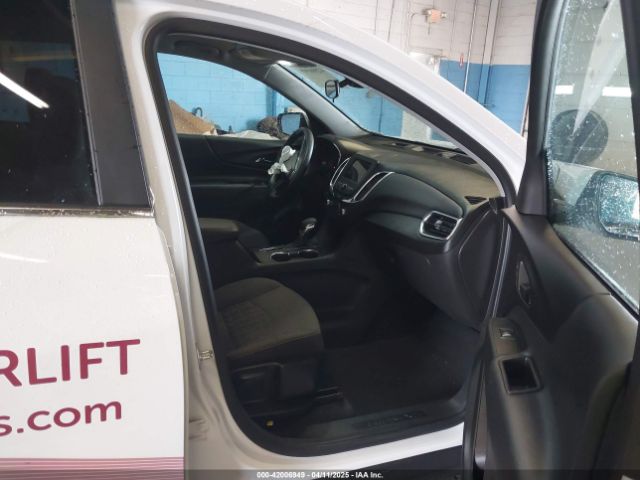 3GNAXUEG5RL227270 Chevrolet Equinox Awd Lt