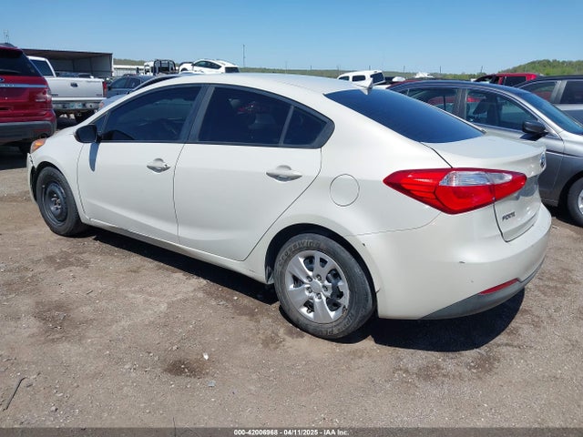 KIA FORTE LX 2015 KNAFK4A64F5341781 Image 3