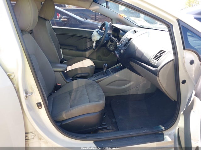 KIA FORTE LX 2015 KNAFK4A64F5341781 Image 5