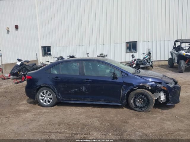 5YFEPMAE2MP151016 Toyota COROLLA LE