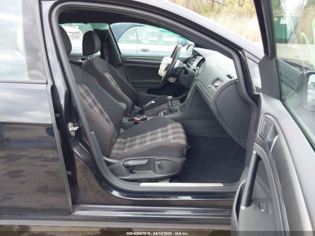 3VW547AU1JM261492 Volkswagen Golf Gti 2.0t Autobahn/2.0t S/2.0t Se