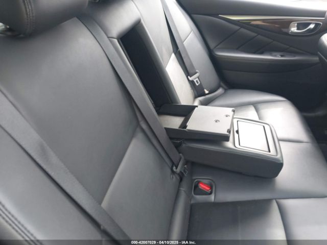 JN1EV7AR8JM612165 Infiniti Q50 3.0t Luxe