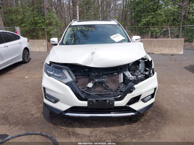5N1AT2MV4HC737205 Nissan Rogue Sl
