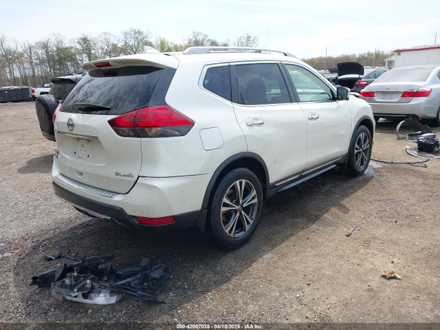 5N1AT2MV4HC737205 Nissan Rogue Sl