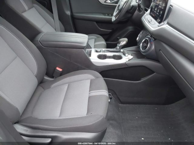 3GNKBCR4XRS162094 Chevrolet Blazer Fwd 2lt