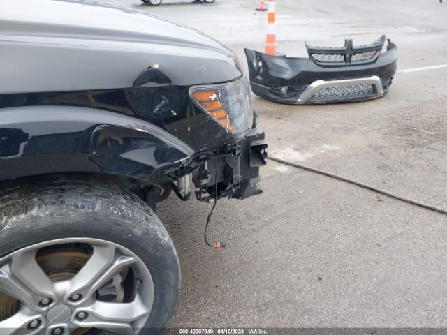 3C4PDCGB4HT500916 Dodge Journey Crossroad