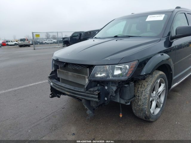 3C4PDCGB4HT500916 Dodge Journey Crossroad