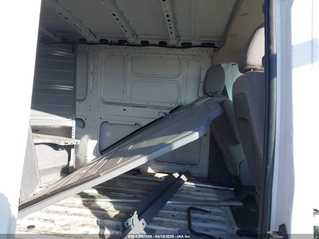1N6BF0KM4GN812662 Nissan Nv Cargo Nv1500 S V6