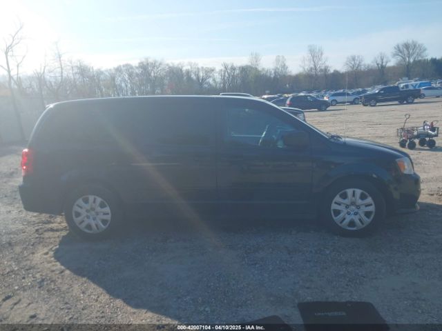 2C4RDGBG2GR100275 Dodge Grand Caravan Se