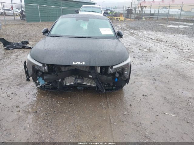 3KPFT4DE0SE002758 KIA K4 Lx