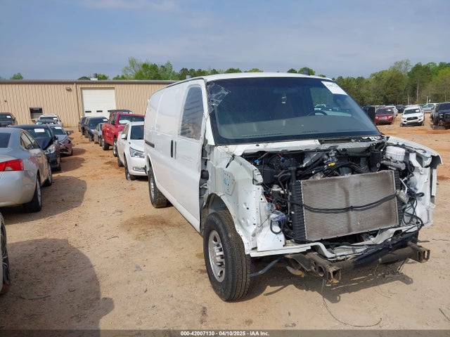 1GCWGAFG1K1328332 Chevrolet Express 2500 Work Van