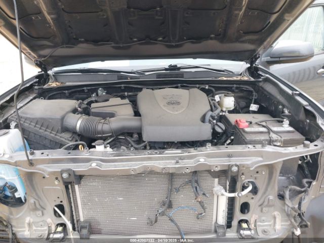 3TYCZ5AN3NT078324 Toyota Tacoma Sr V6
