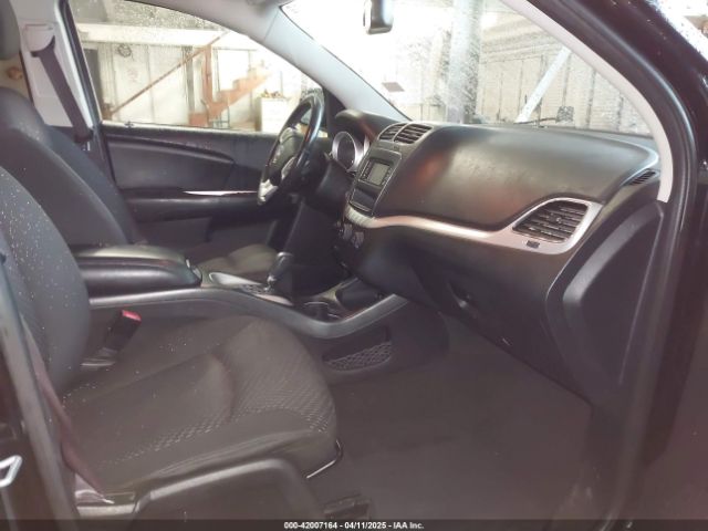 3C4PDDAG6GT117102 Dodge JOURNEY SE