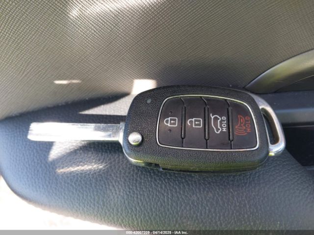 5NMZUDLBXHH034846 Hyundai Santa Fe Sport 2.4l