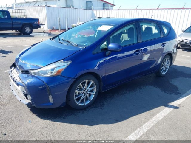 JTDZN3EU0FJ036229 Toyota Prius V Five