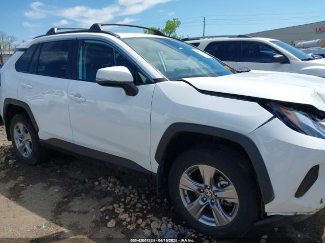 2T3W1RFV2RW302140 Toyota Rav4 Xle