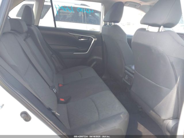 2T3W1RFV2RW302140 Toyota Rav4 Xle