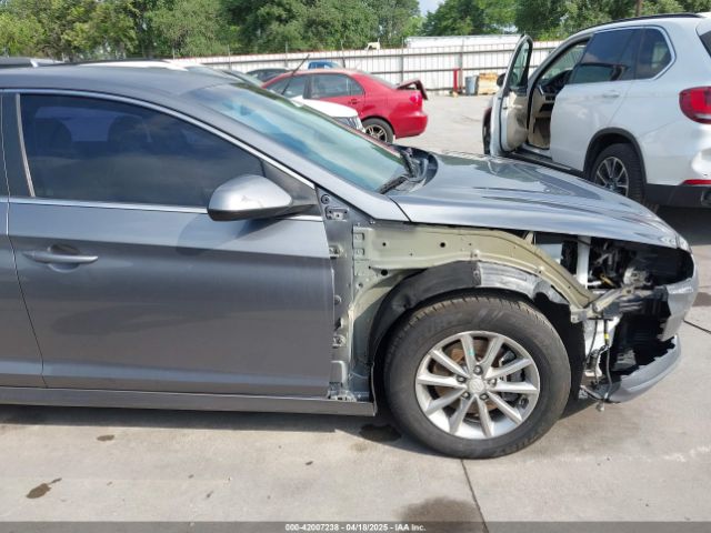 5NPE24AA8JH705809 Hyundai SONATA ECO