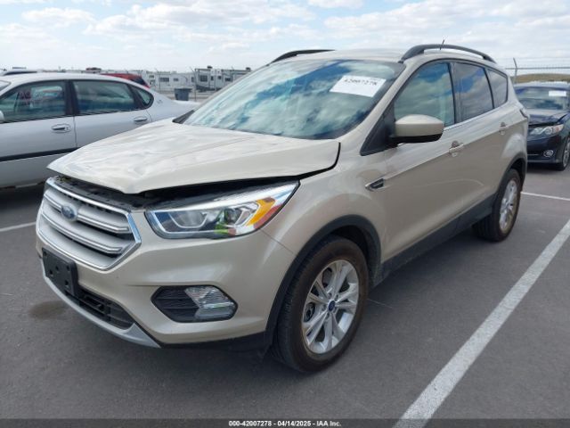 1FMCU9HD6JUA21308 Ford ESCAPE SEL