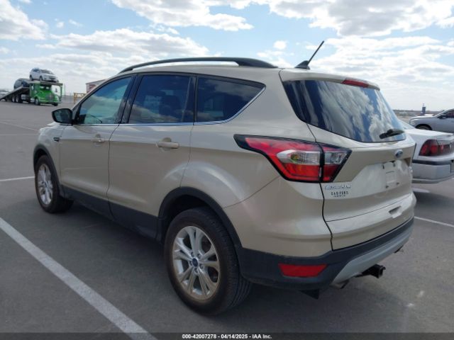 1FMCU9HD6JUA21308 Ford ESCAPE SEL