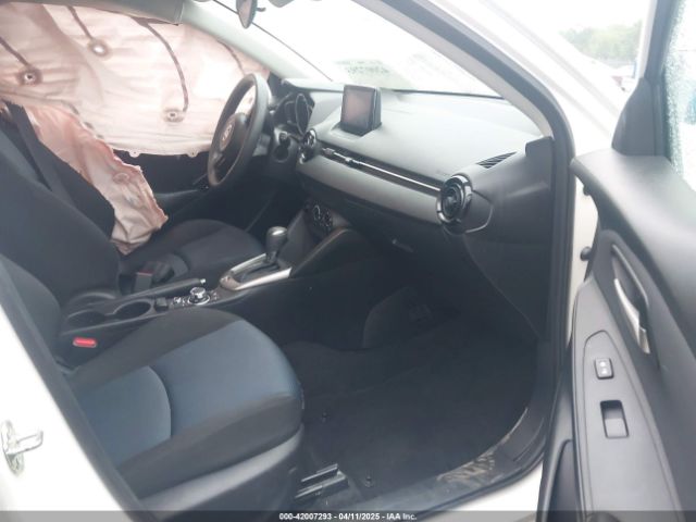 3MYDLBYVXLY710930 Toyota YARIS L