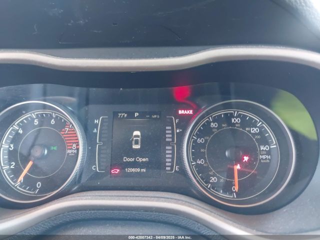 1C4PJLCS4GW184621 Jeep Cherokee Altitude