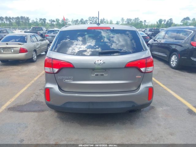 5XYKT3A64FG611172 KIA SORENTO LX