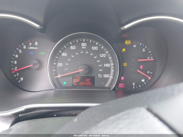 5XYKT3A64FG611172 KIA SORENTO LX