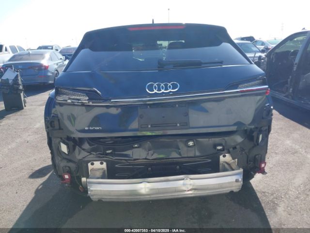 2019 AUDI E-TRON WA1VAAGE2KB021539 Photo 5