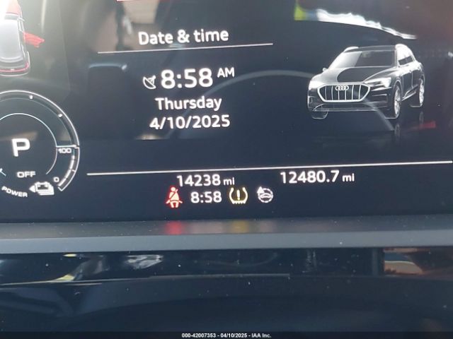 2019 AUDI E-TRON WA1VAAGE2KB021539 Photo 6